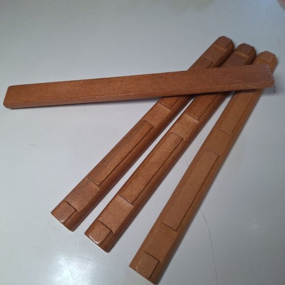Lincoln Logs Flat Side Wood Triple Notch 8‎ Inch Long 4 Pieces Replacement Build - Picture 3 of 6